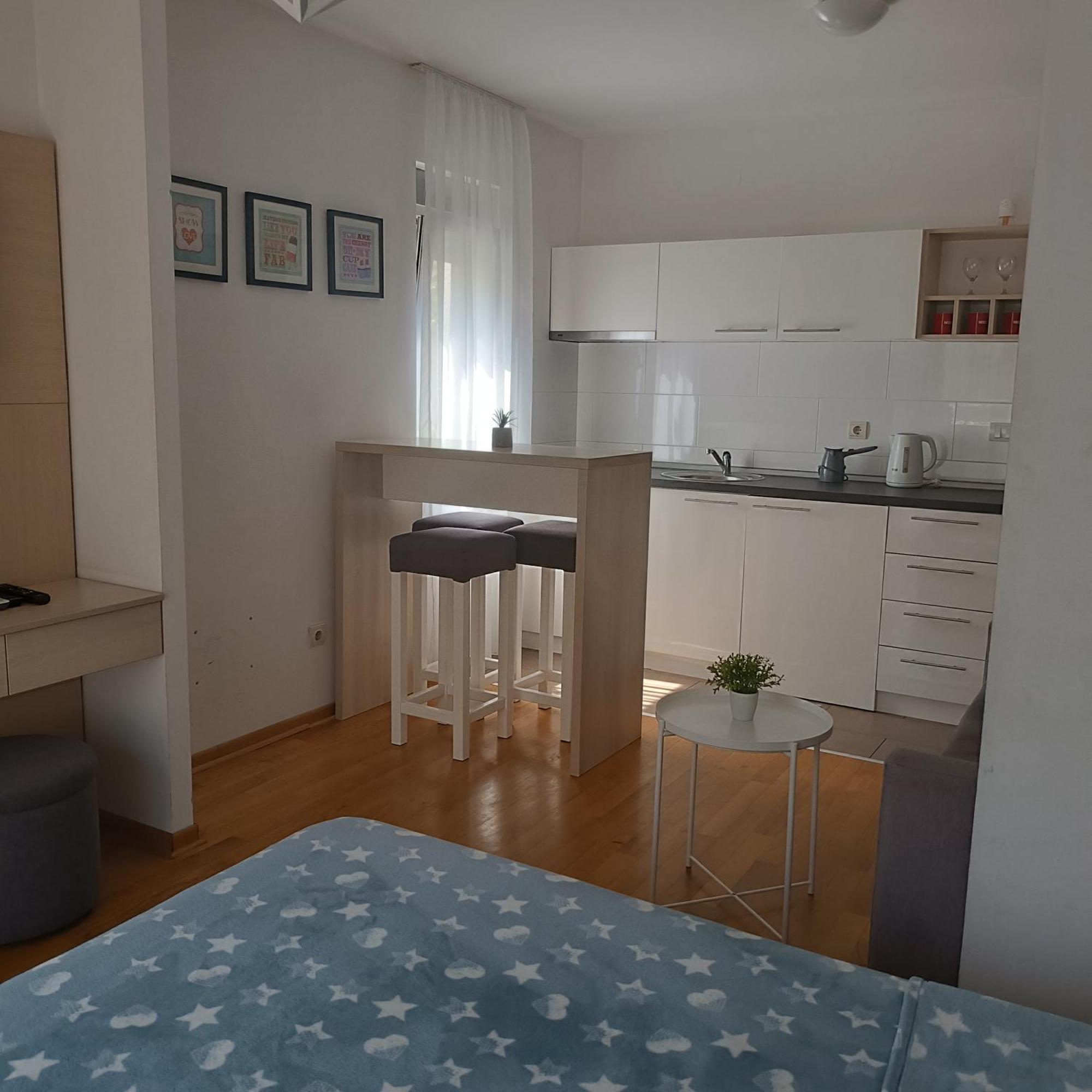 Apartments Karamarkovic Vrnjačka Banja Zimmer foto